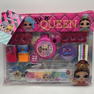 L.O.L. Surprise!  22 Pcs "I'm A Queen,"‎  Cosmetic Makeup Set